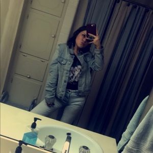 Meet your Posher, Benton